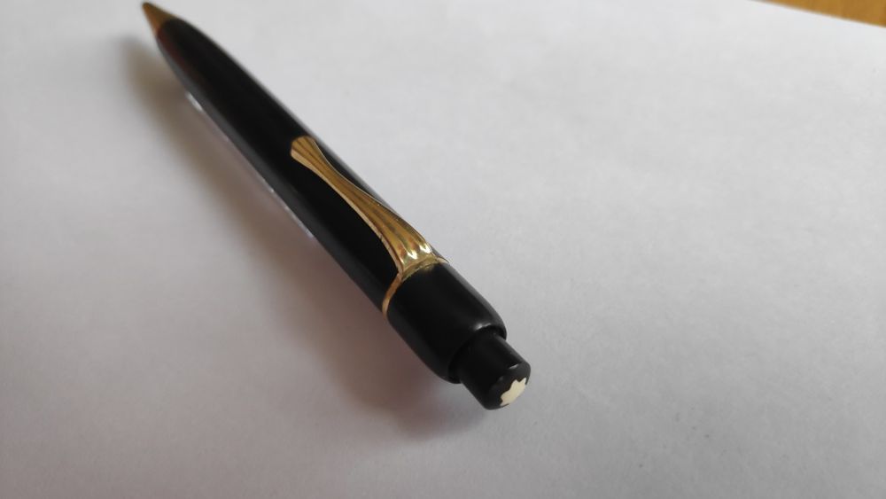 Ołówek Montblanc 72 ebonit