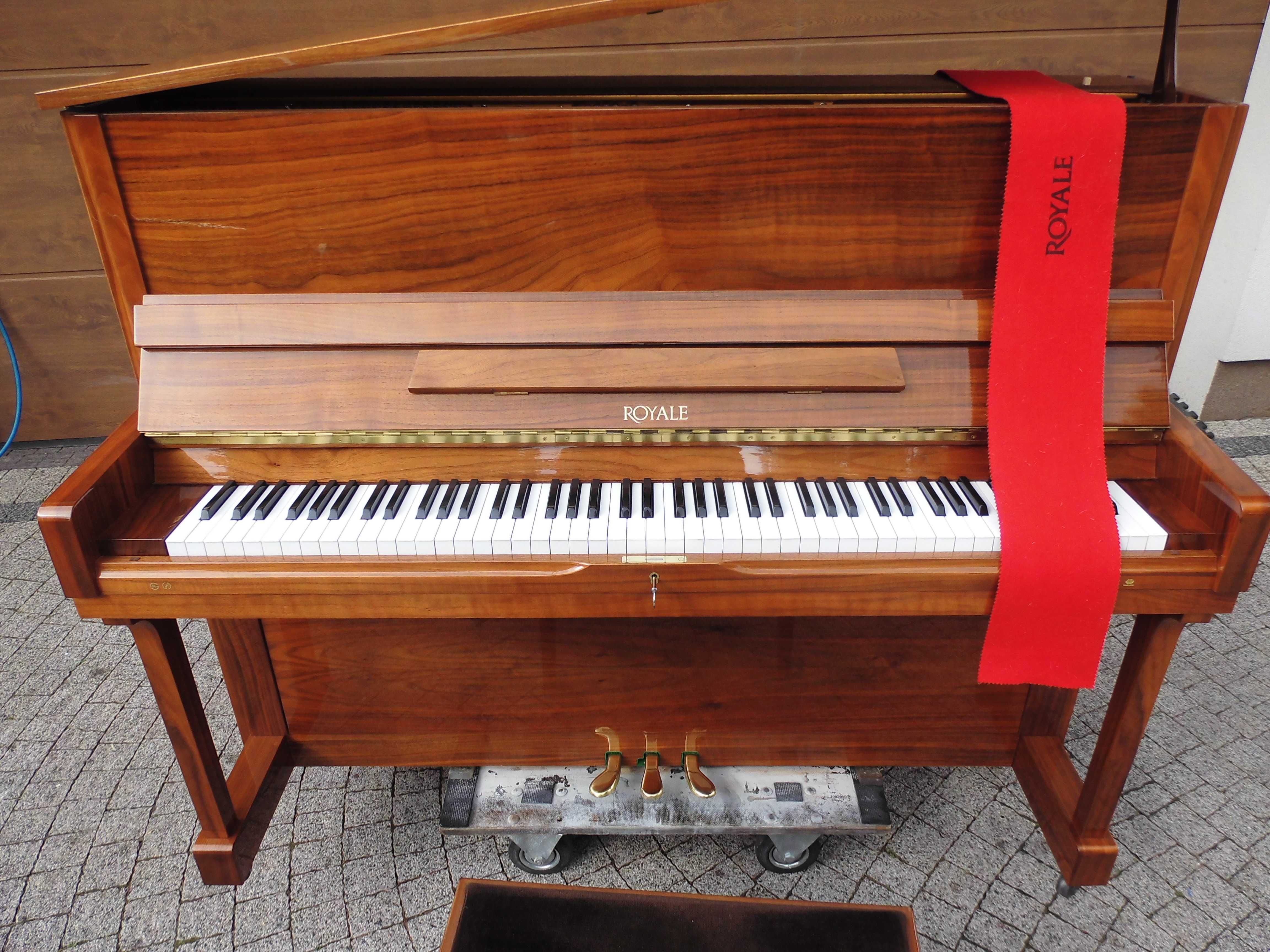 pianino samick U109 w pieknej ciemnej wiśni idealne do bloku 120cm