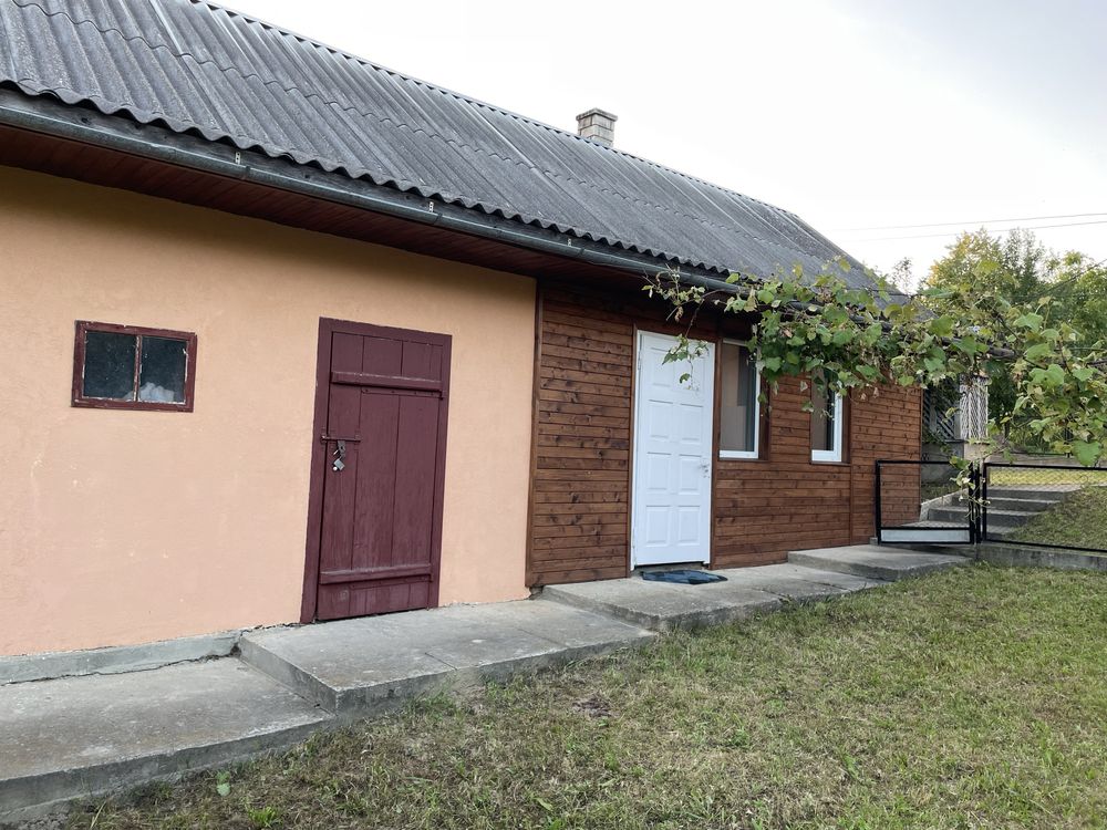 Продається будинок. Комарівці