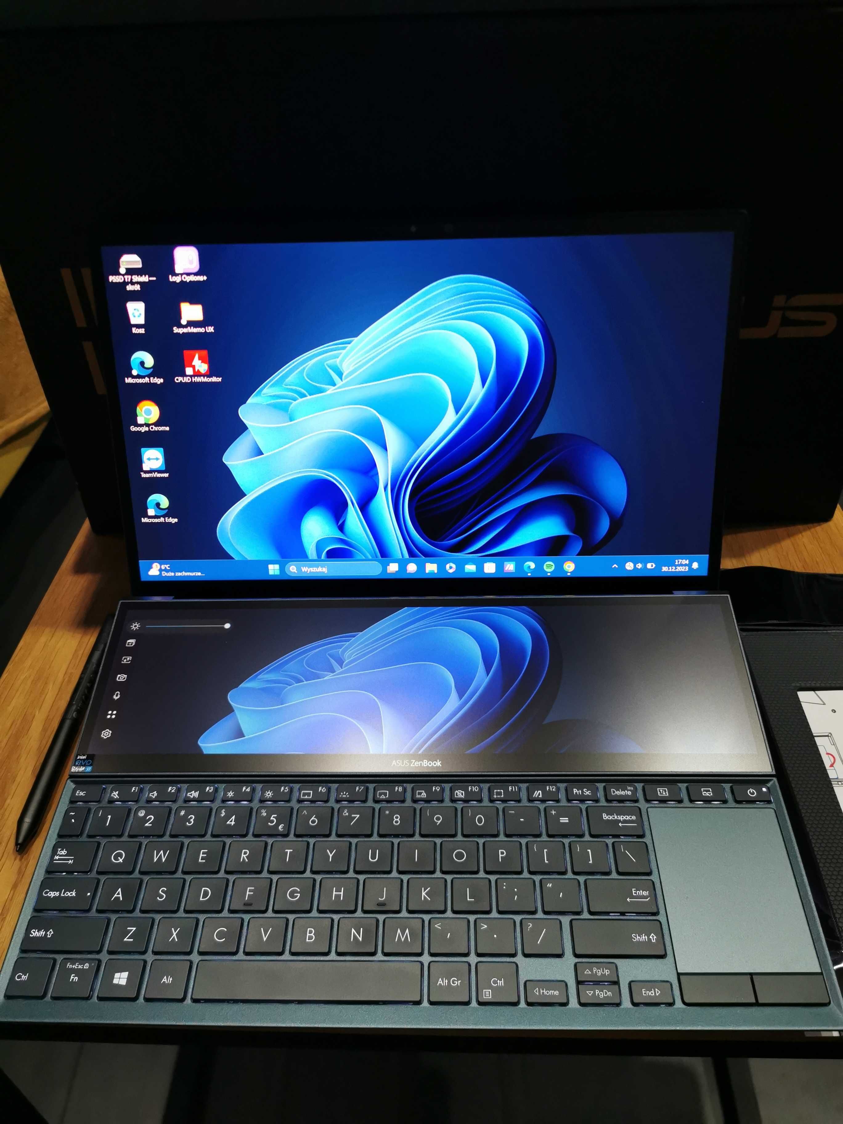 Laptop ASUS ZenBook Duo