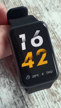 Huawei Watch Fit, AMOLED 1.64", отличнейшее состояние