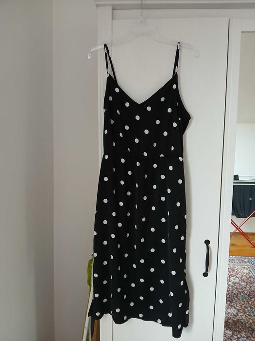 Sukienka na ramiączka