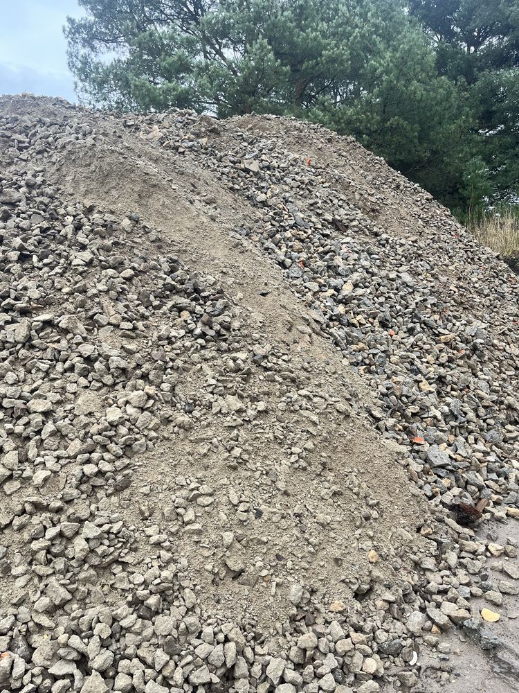 Tłuczeń Kruszywo Betonowe, Ceglane, Kolejowe, Granit, Ziemia Ogrodowa