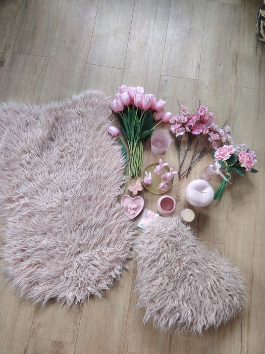 Dywanik poduszki kwiaty akcesoria