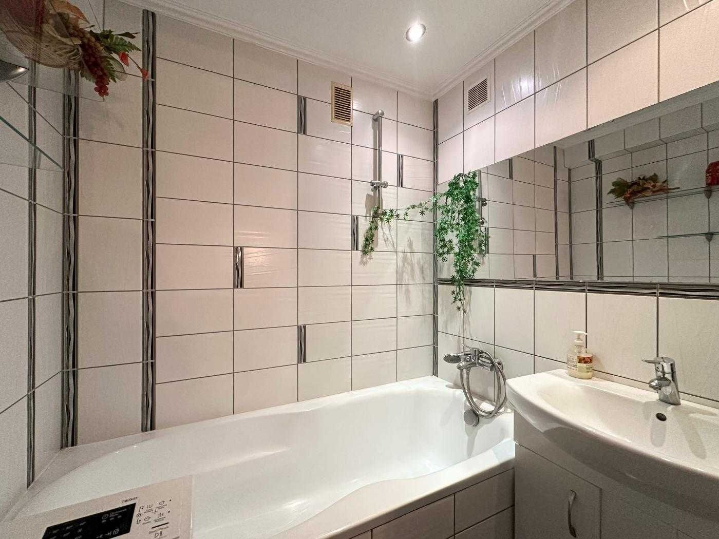 3-кімнатна квартира з ремонтом у Львові, вул. Панча, 67 м²