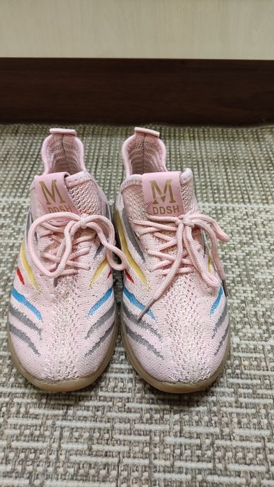 Кросівки рожеві текстиль