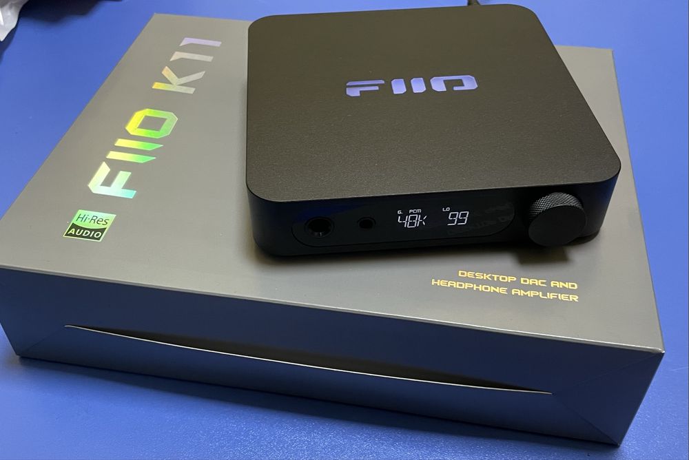 ЦАП та підсилювач для навушників FiiO K11