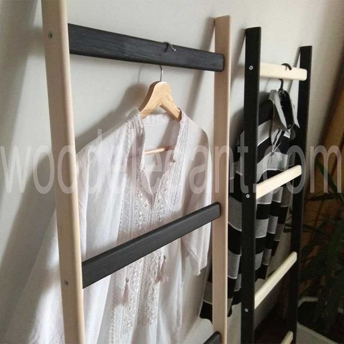Декор интерьер фотозона ручная работа стойка-лесенка под одежду
