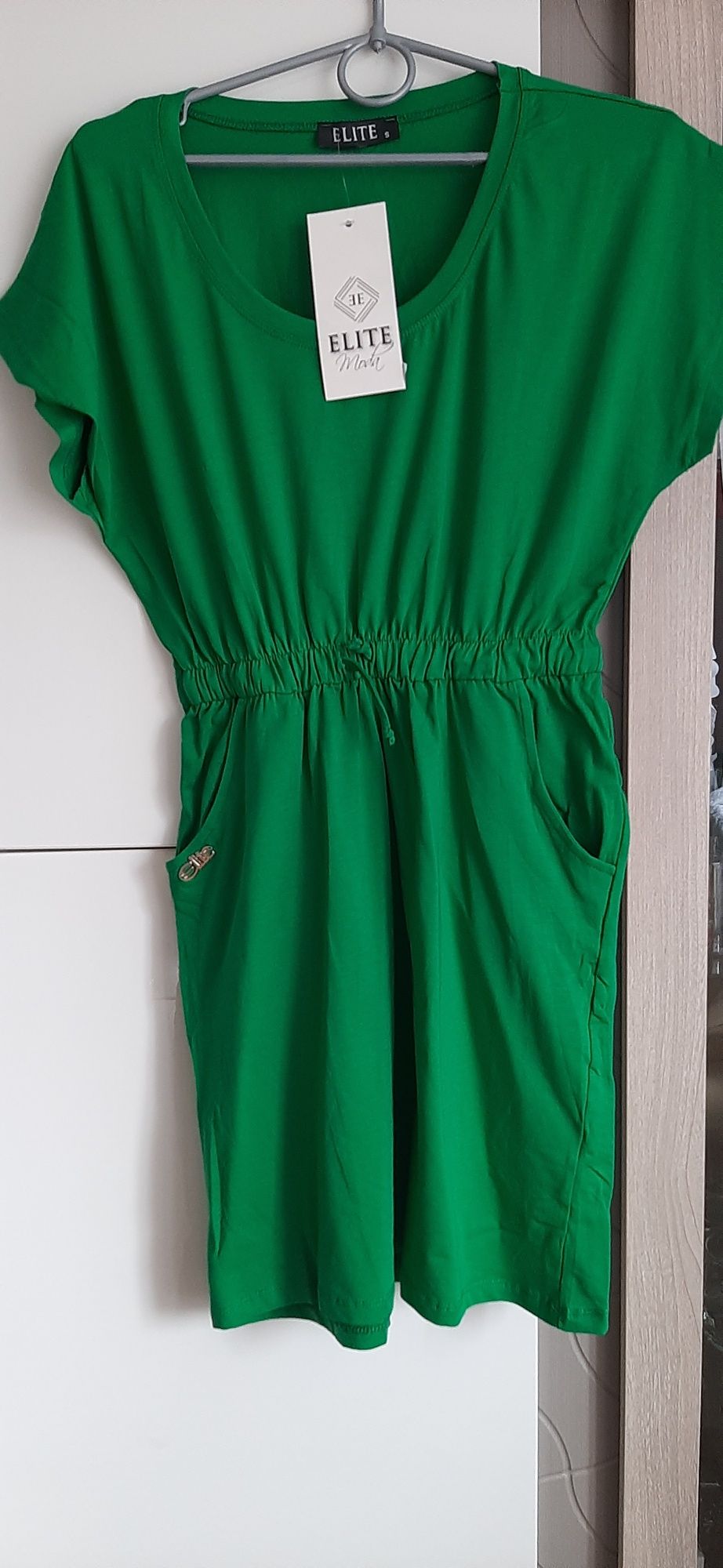Zielona sukienka do 115 biust