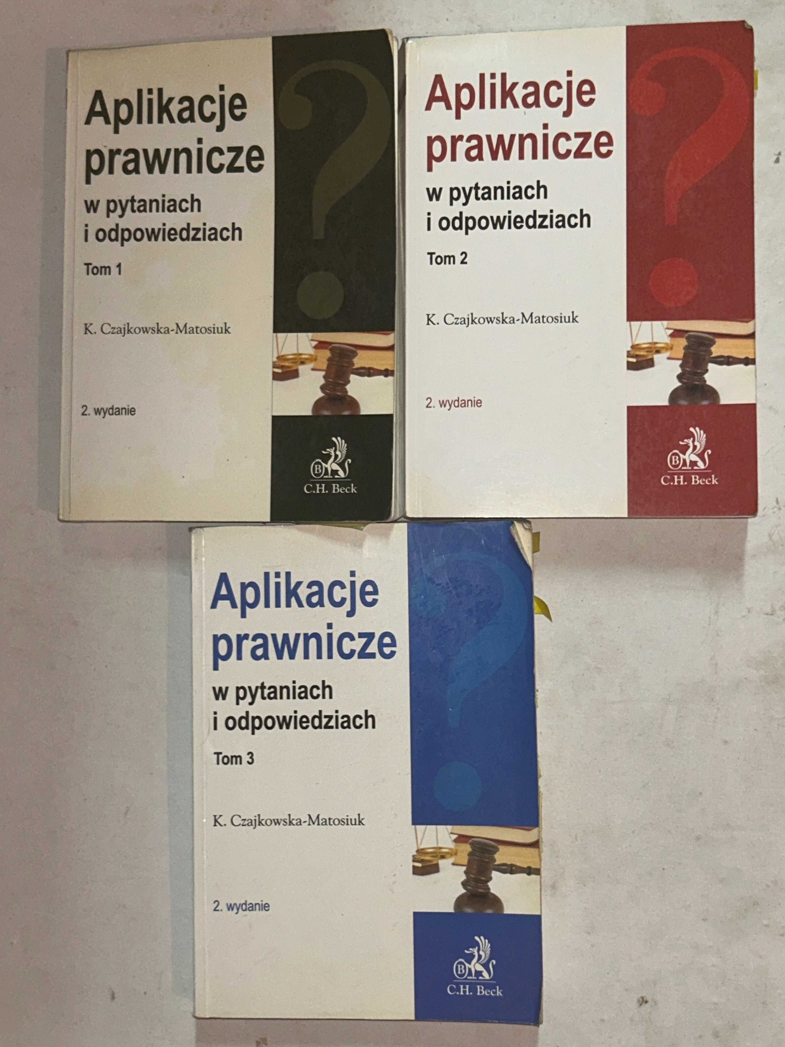 Aplikacje Prawnicze w pytaniach i odpowiedziach - 3 TOMY