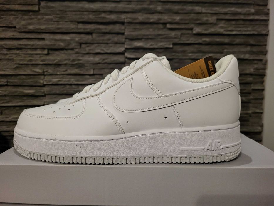Nowe buty Nike Air Force 1 '07 Next Nature, białe, rozmiar 41