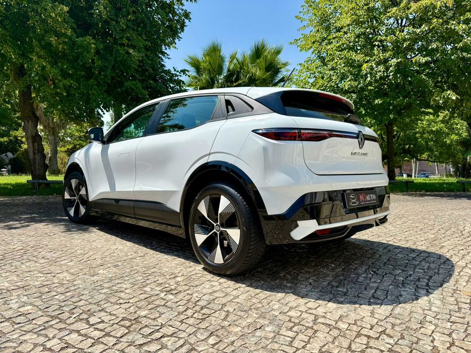Renault Megane E-Tech EV40 130CV 2023 ( iva dedutivel )