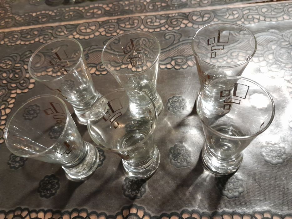Stare ozdobne kieliszki prl