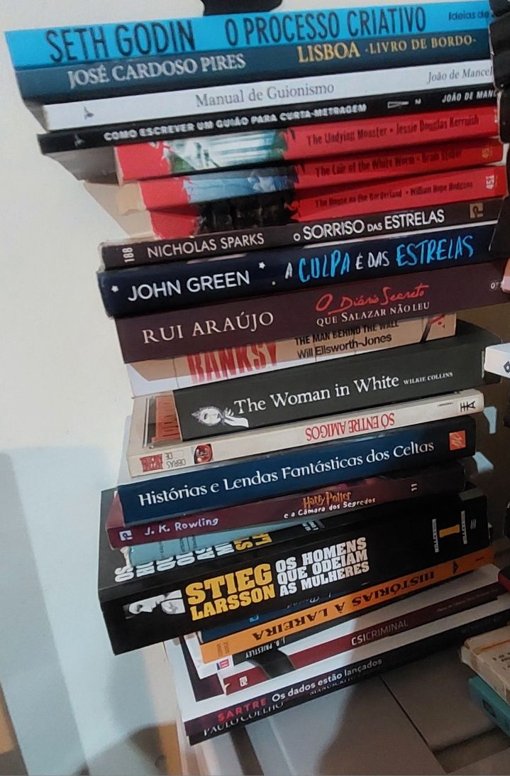 Lote de livros em portugues e ingles pack envio incluídos