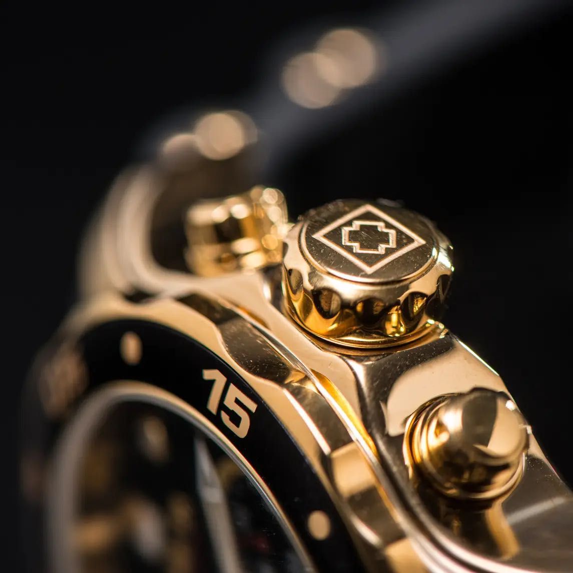 Мужские часы Invicta 6981 Pro Diver 48 mm Black Gold Chronograph 100MT