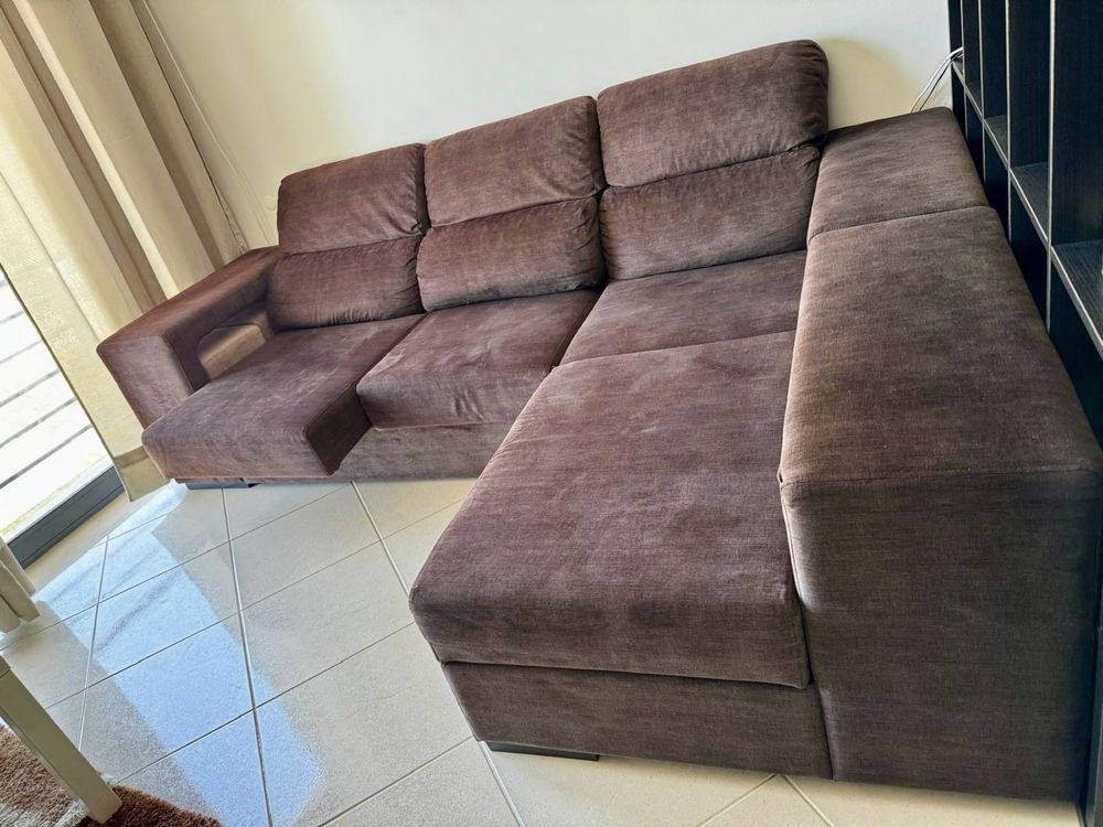 Sofá com Chaise Longue