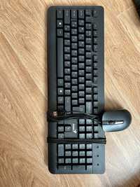 Компʼютерна клавіатура та мишка