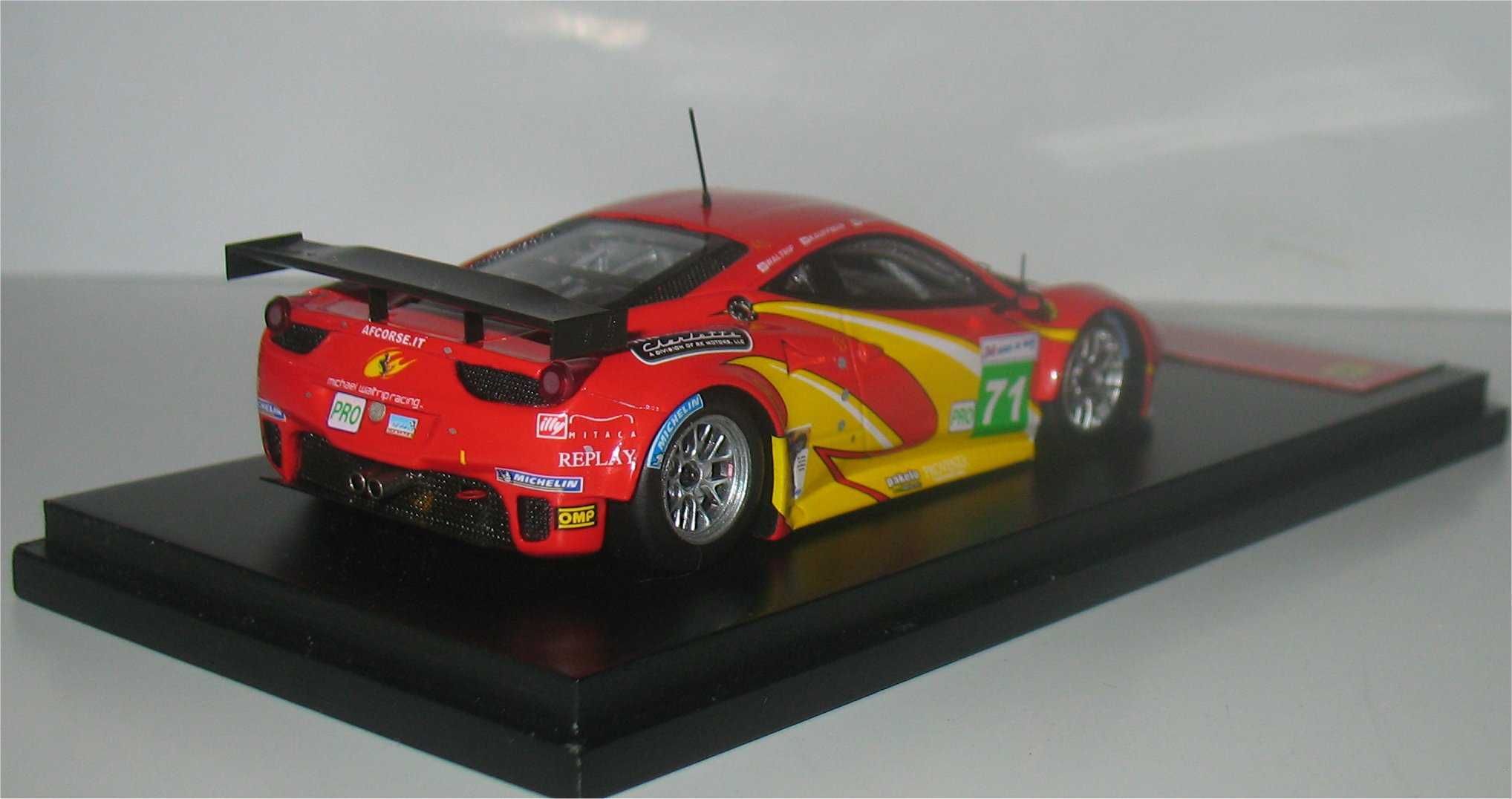 Ferrari 458 Italia GT2 - Le Mans 2011 - Rui Águas, Kauffman, Waltrip