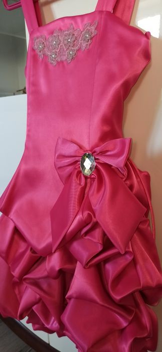 Sukienka  róż fuksja dla dziewczynki 140 do 152