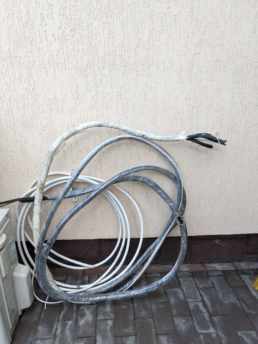 Инверторная сплит-система кассетный кондиционер GREE GUD50W/NhA-T
