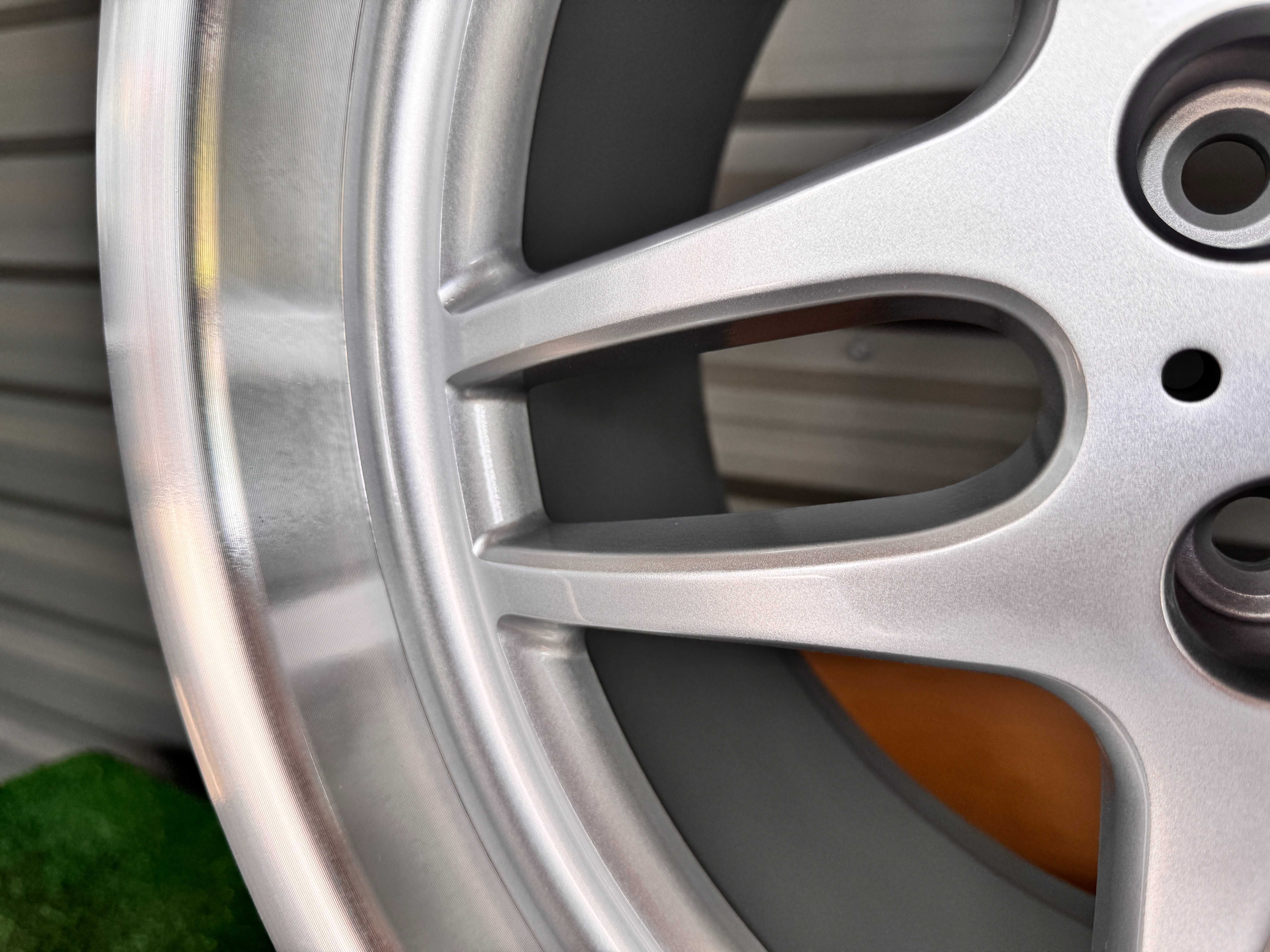 9.5j Вкруг R18 5x120 et25 BMW E38 E39 E34 E36 E46 E90 37 style стиль M