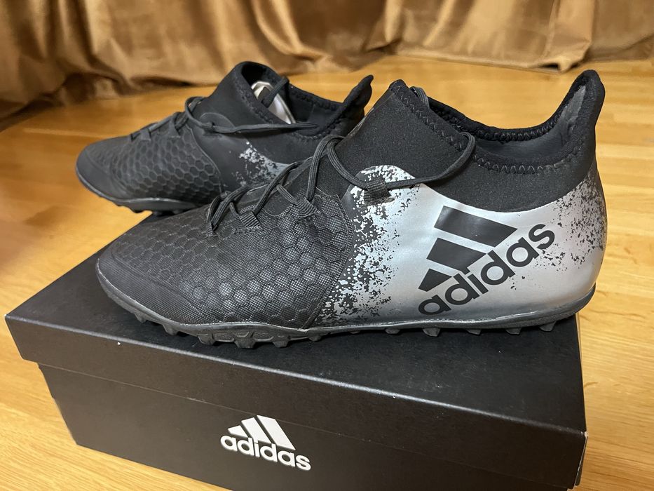 Футбольні чоловічі бутси кросівки Adidas X