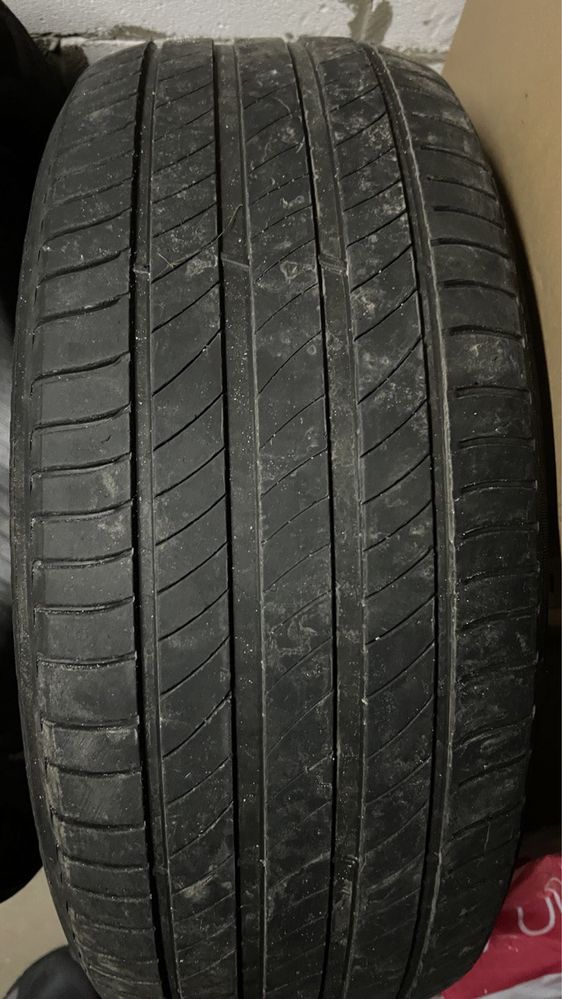 Michelin Primacy 4  235/55 R18