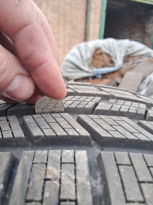 Продам резину Pirelli