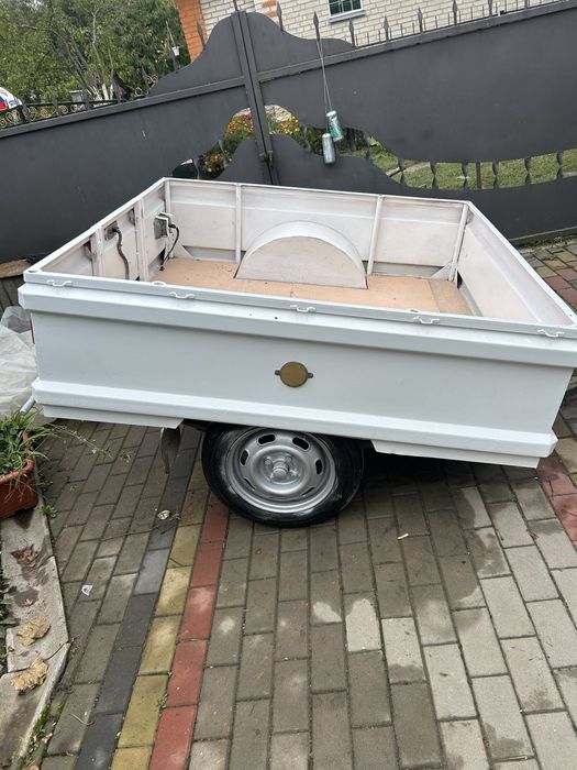 Причіп до автомобіля