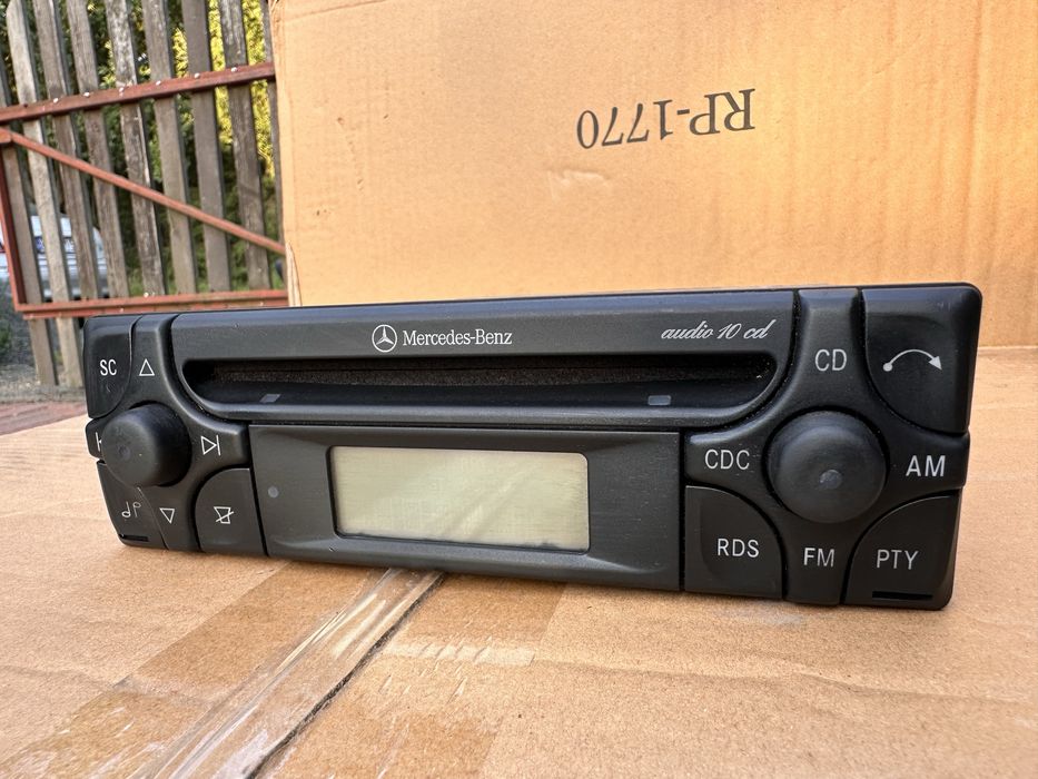 Radioodtwarzacz mercedes-benz cd