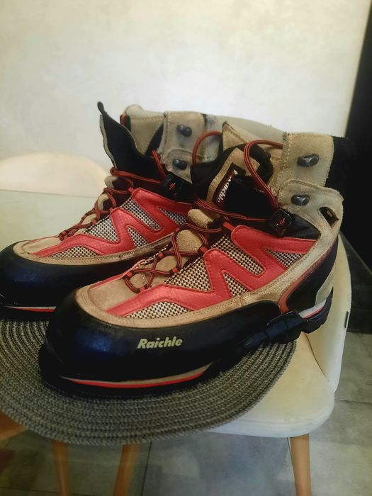 Трекінгові черевики raichle від mammut 45 р