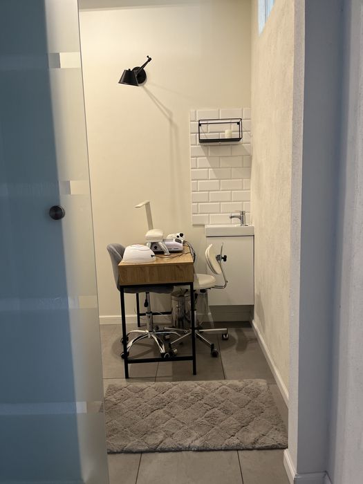 Pomieszczenie do wynajecia u kosmetyczki