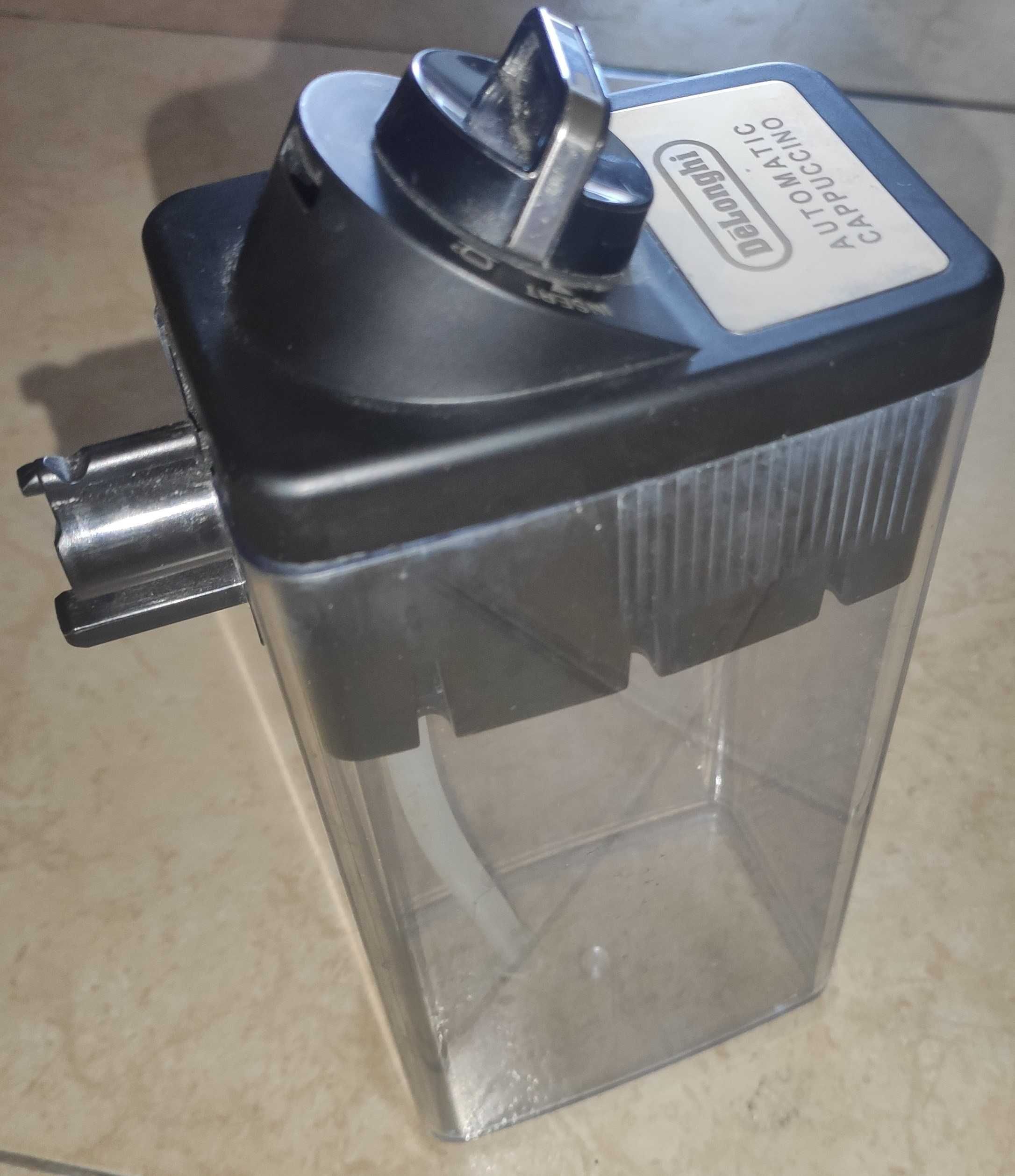 Jarro de Leite Delonghi DLSC011