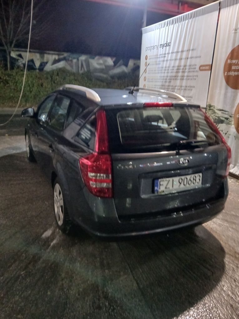 Kia Ceed 2008 1.4 benzyna
