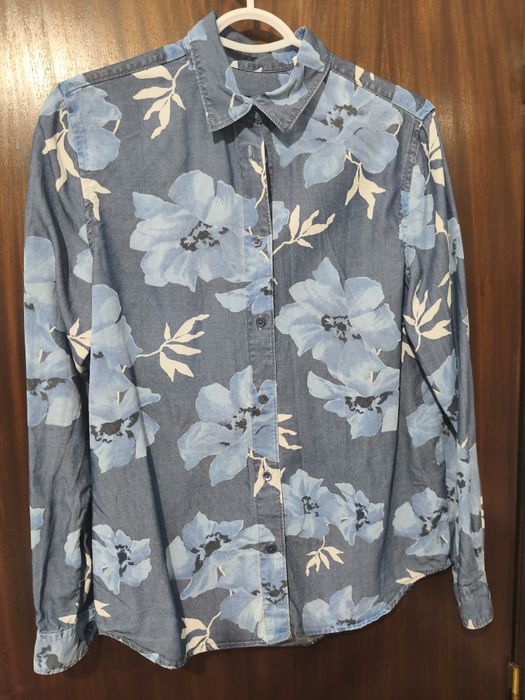 Camisa Tamanho S nova da Gant original com botões registados