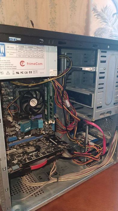 Компьютер на базе AMD Phenom II X6 1055T, ОЗУ-8Гб, Видеокарта 1Гб