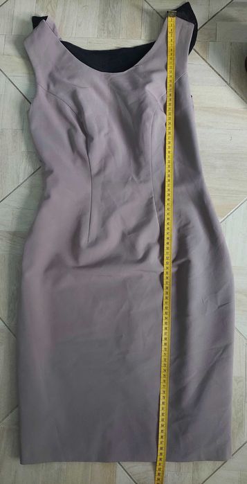 Piękna elegancka sukienka r. 36 / s