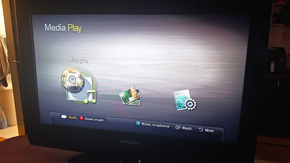 Telewizor LCD Samsung 26 cali, stan idealny, pilot WYSYŁAM