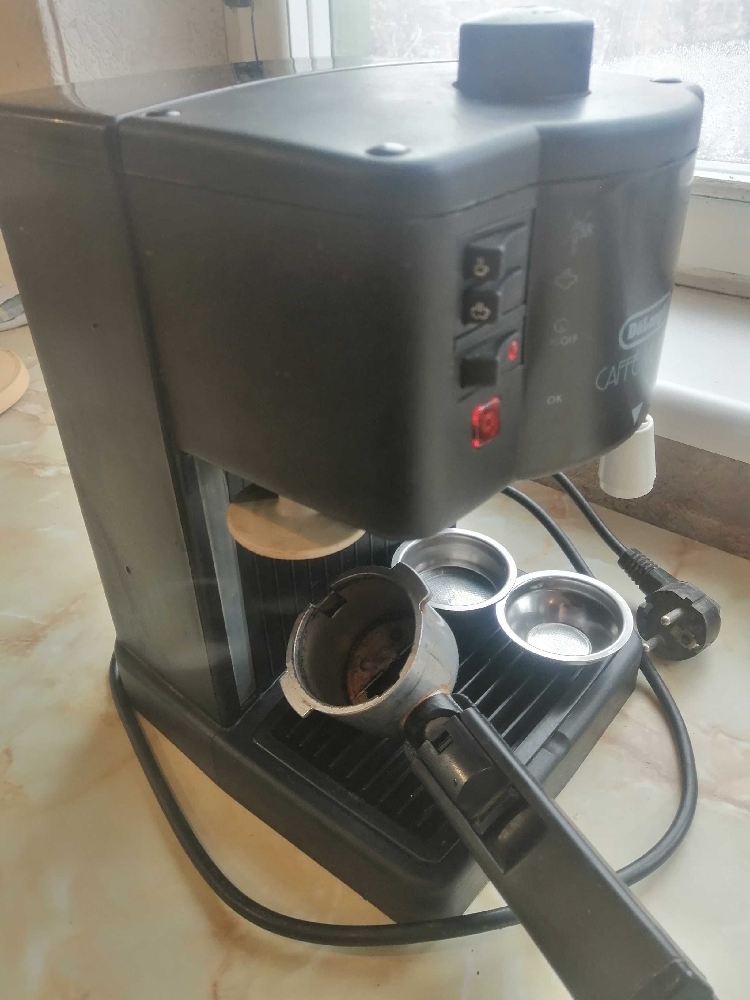 Кавоварка Delonghi