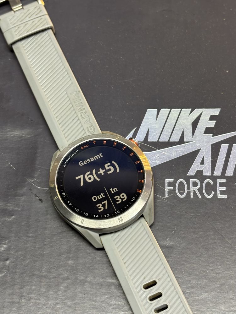 Garmin Approach s40