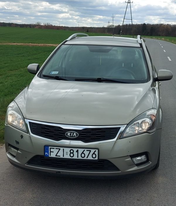 Kia Cee'd 1.6 crdi 2010r.