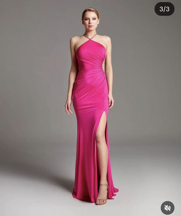 Vendo vestido COR BRANCA novo com etiqueta