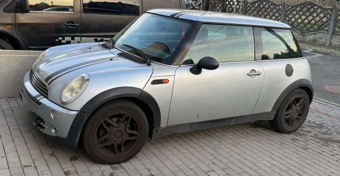 Mini one r 50 2004
