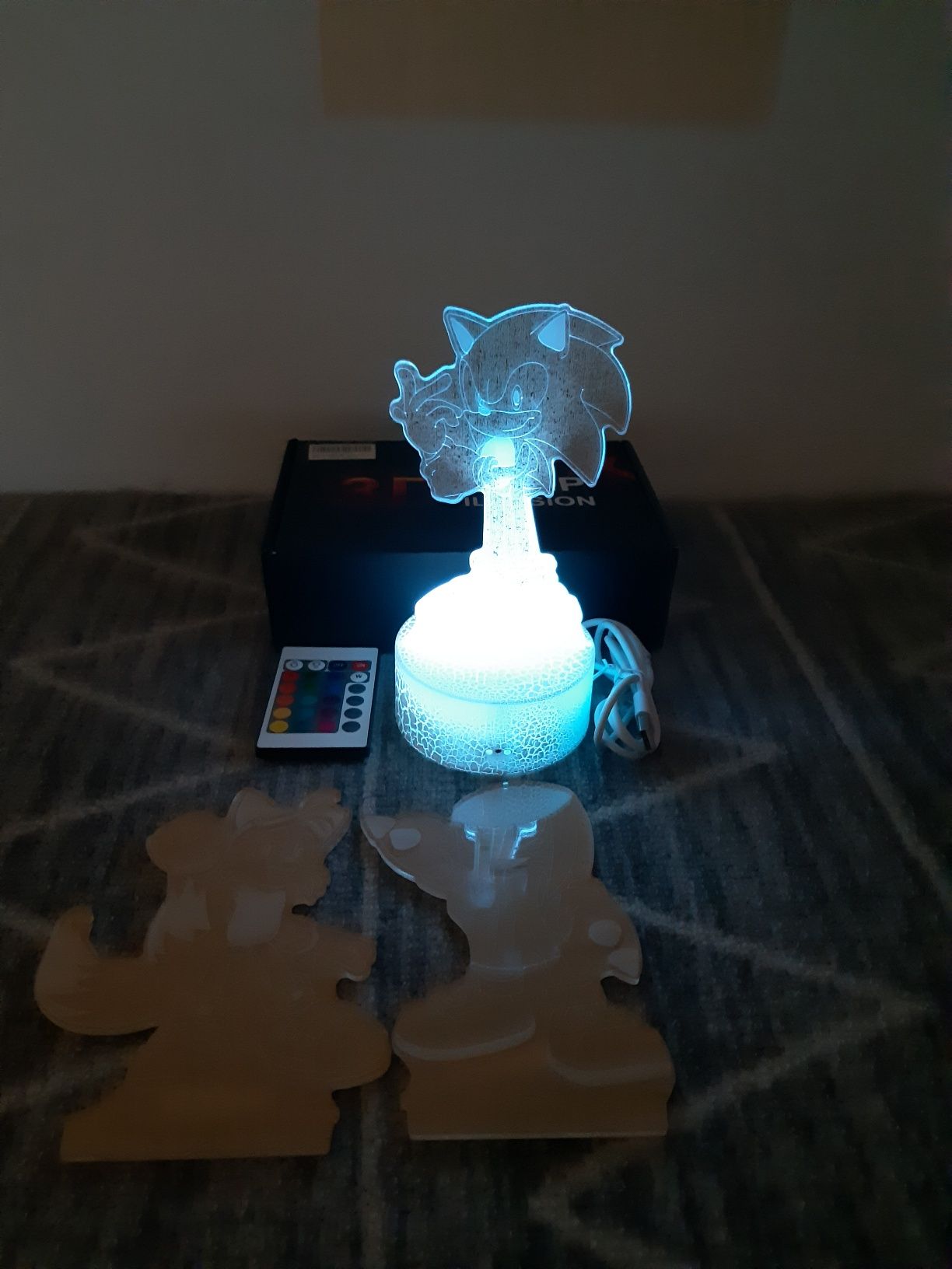 lampka nocna LED 3D - PREZENT - hologram SONIC x 3