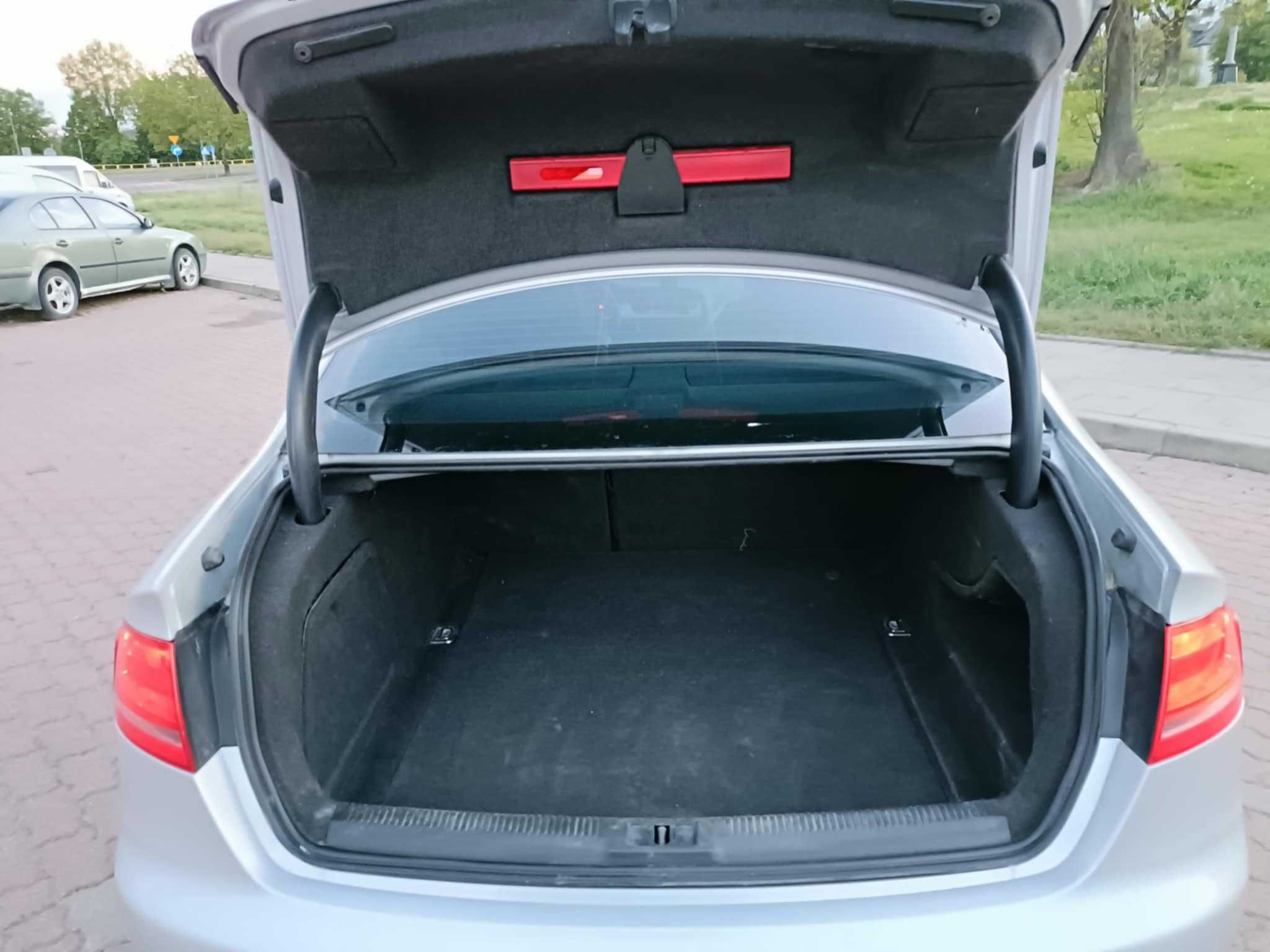 Sprzedam Audi A4b8