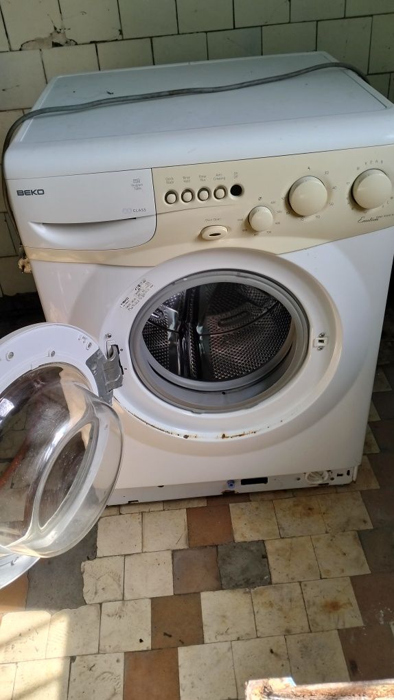 Продам стиральную машинку Beko