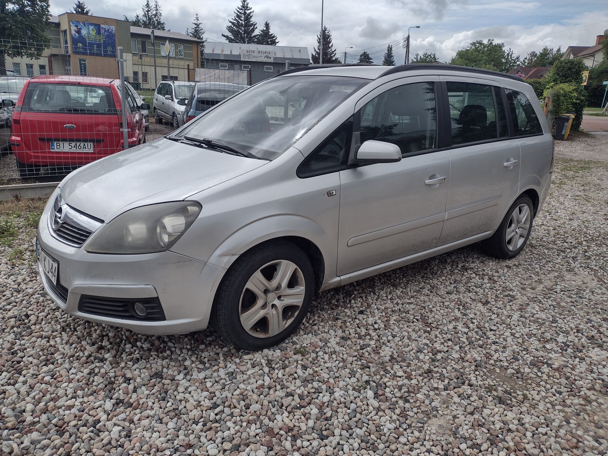 Opel Zafira B 1.8 Benzyna 2006 Rok 7-osobowa