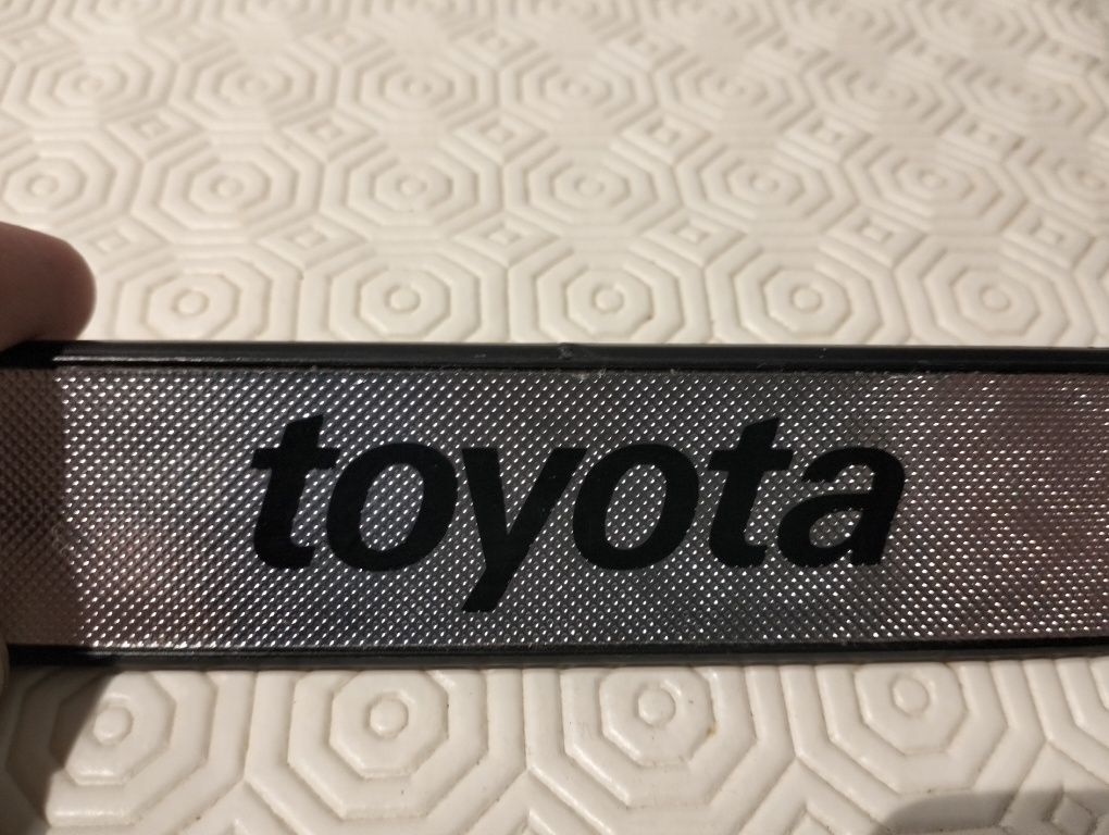 Emblema/ Legenda/ Símbolo Toyota