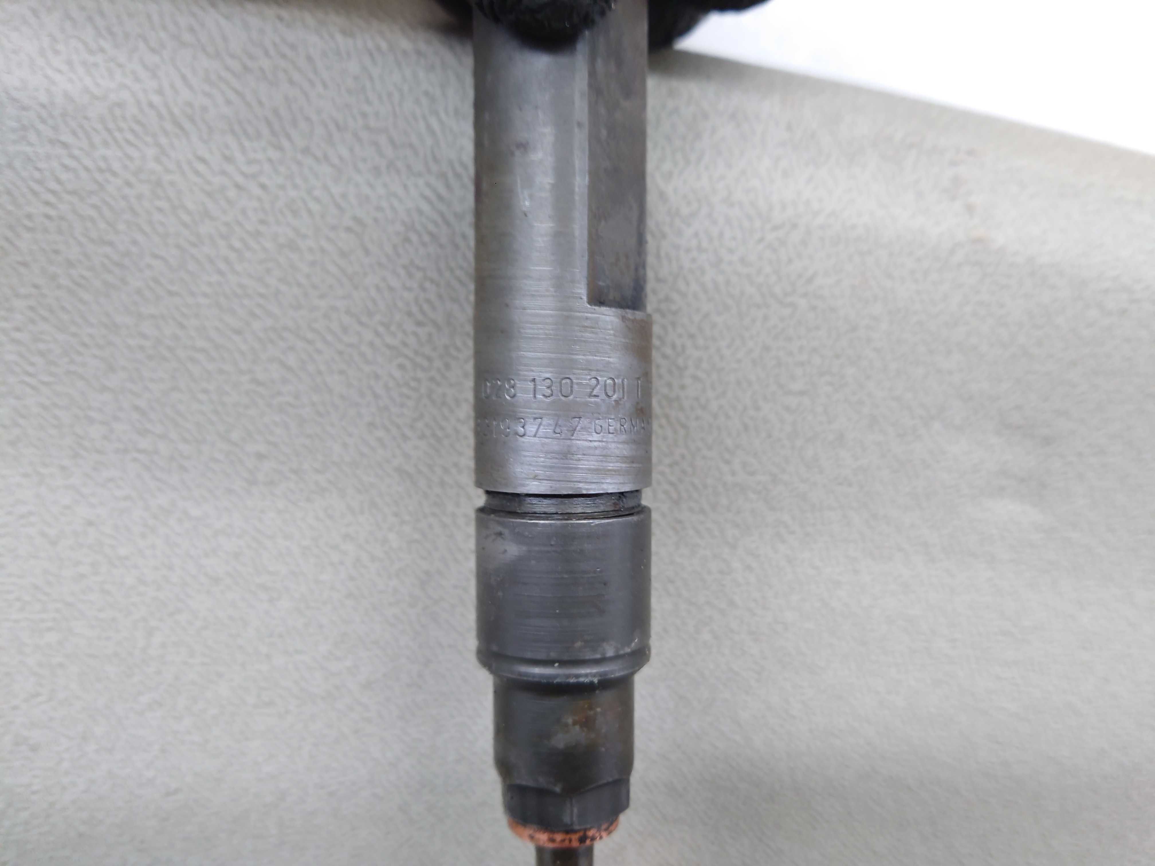 VW Passat Golf IV Audi A3 8L A4 B5 1.9 TDI Wtryskiwacz Wtrysk