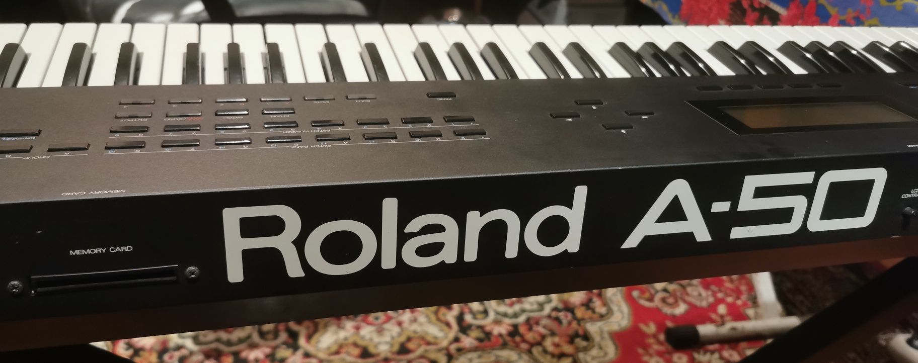 Roland A-50 Midi Controlador